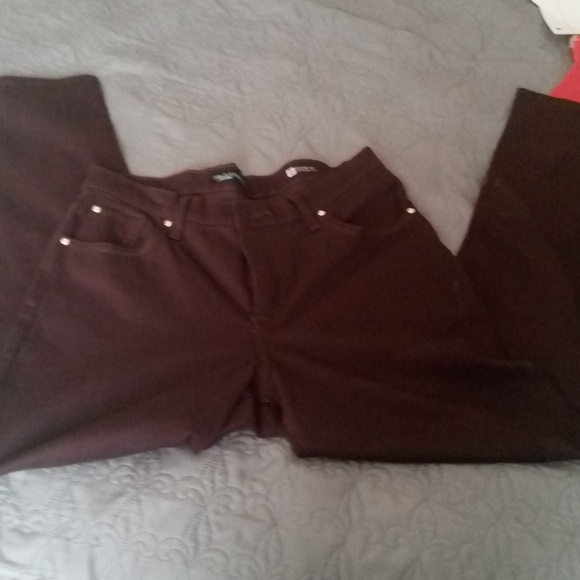 "Burgundy pants" "Wine color pants" "Jeans" - Picture 1 of 5